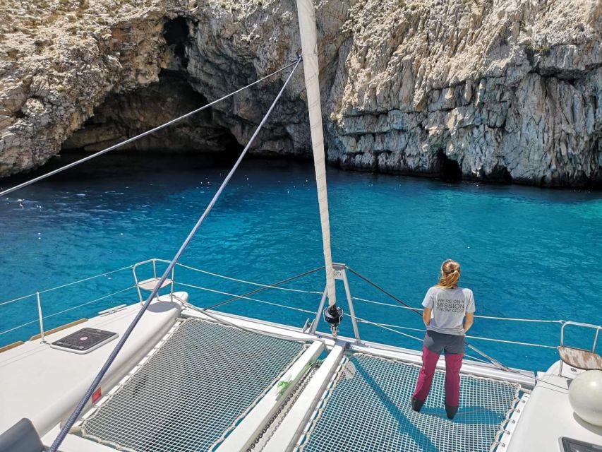 Paros: Catamaran Cruise with Swimming, Meal and Drinks - Key points to know before booking