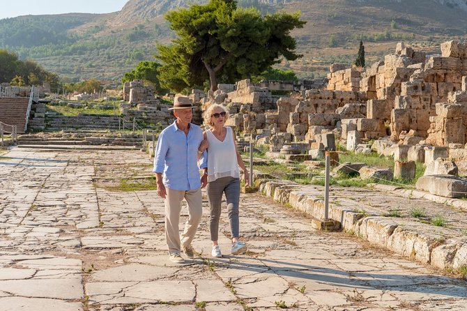 PELOPONNESE HIGHLIGHTS PRIVATE: Corinth Mycenae Nafplio Epidaurus - Nafplio: lunch beside the water