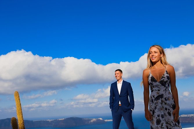 Personal Travel and Vacation Photographer Tour in Santorini - Who gets the most from this private session