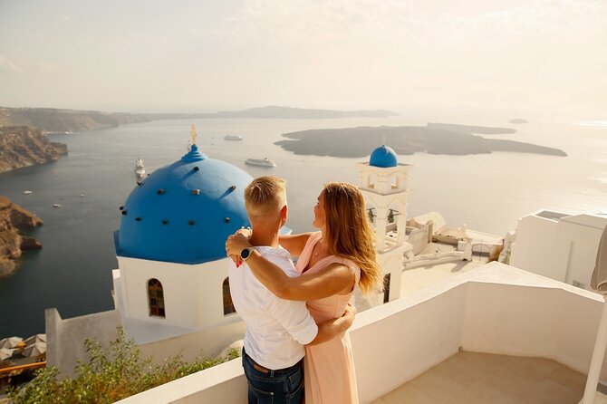 Personal Travel and Vacation Photographer Tour in Santorini - Imerovigli viewpoint offers the best balance