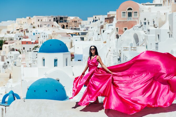 Photoshoot in Flying Dresses in Santorini - Price and the Question of Value