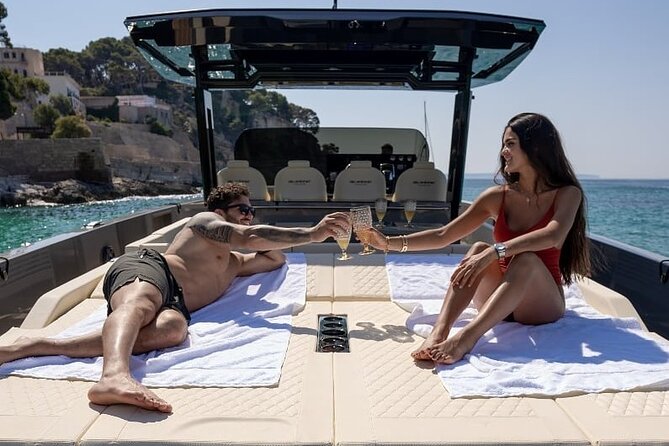 Private 5-Hour Cruise on Brand-New Luxury Yacht in Mykonos (Para Voce) - Why seeing Mykonos from the water changes the day