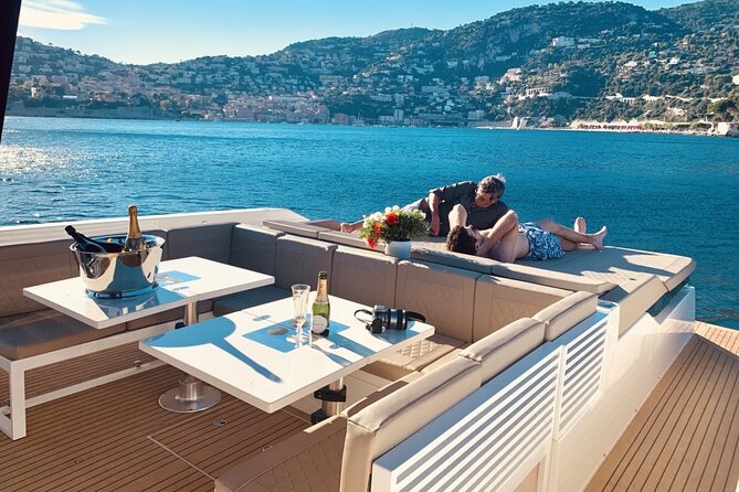 Private 5-Hour Cruise on Brand-New Luxury Yacht in Mykonos (Para Voce) - Paradise Beach: the island’s party reputation from a quiet deck