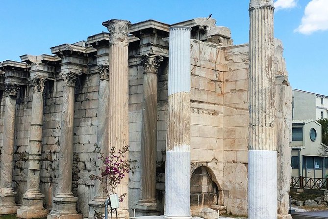 Private Athens Walk: Ruins, Markets & Local Stories - Coffee, Plaka, and the human side of Athens