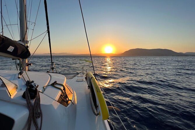 Private CATAMARAN daytrip - Lindos/ Rhodos with Lunch and drinks - Cruising the southeast coast toward Lindos