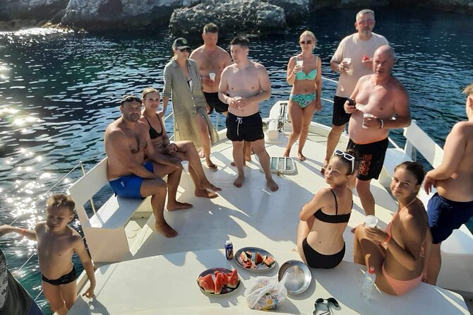 Private daily Cruise or Sunset for Swimming Max 15 persons - Key Points at a Glance