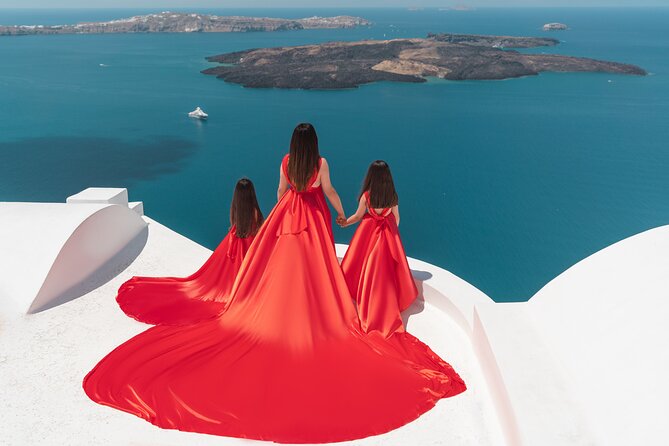 Private Flying Dress Photoshoot in Santorini - Understanding the photo package