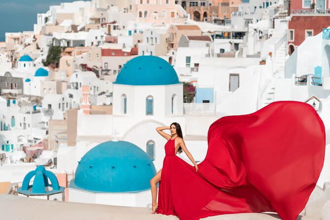 Private Flying Dress Photoshoot in Santorini - The Imerovigli photo walk, step by step