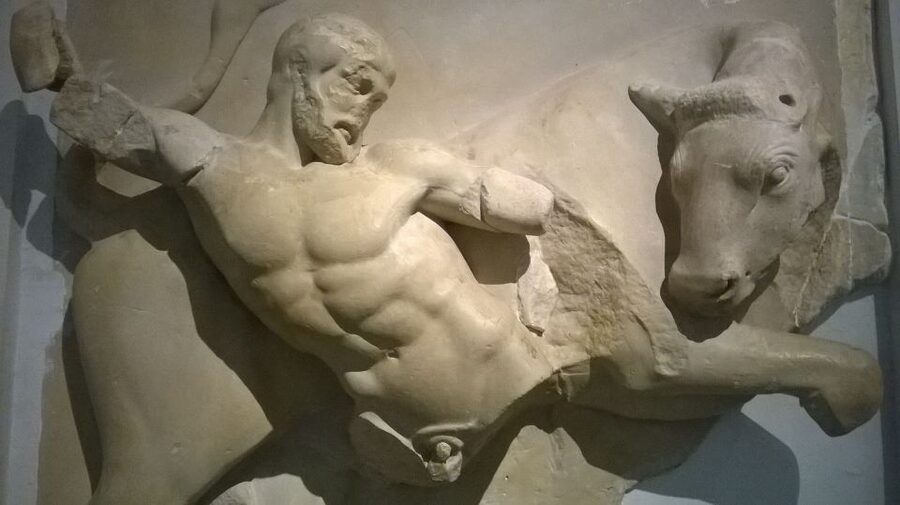 Private Guided Tour of Ancient Olympia - The site museum and its original statues