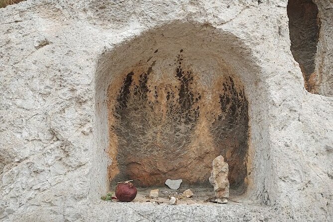 Private Luxury Tour: Unveiling the Sacred Mysteries of Eleusis - The Sanctuary of Aphrodite at Skaramagkas