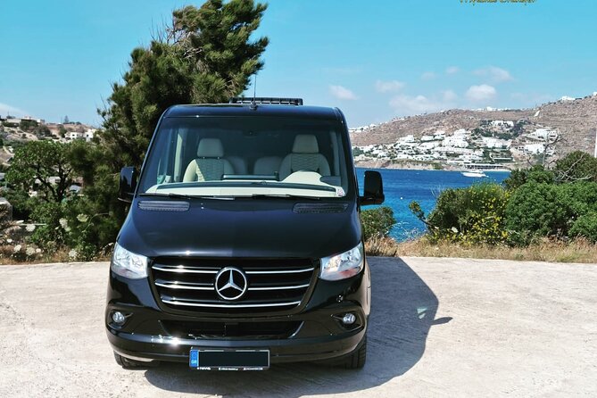 Private Luxury Transfer up to 11 Passengers - Hotel pickup and the Mykonos Town problem