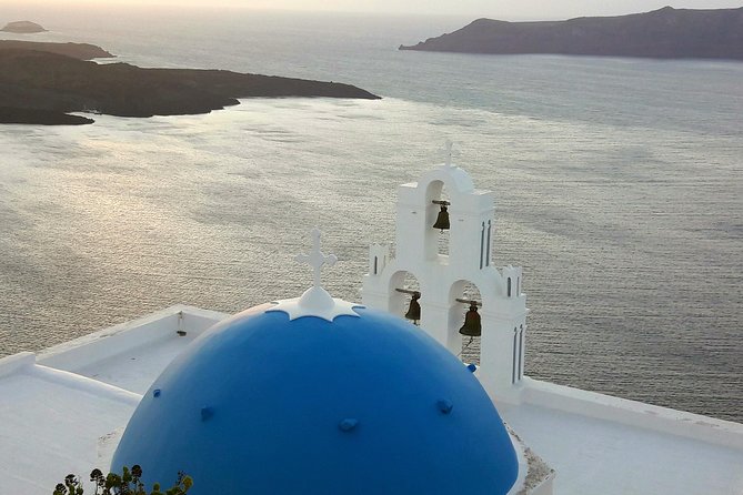 Private Oia Panoramic Scenes: Embrace the most picturesque village of Santorini! - The guides add more than transportation