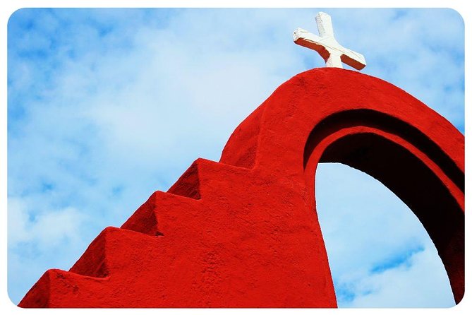 Private Only "The Highlights" Walking tour - Paraportiani Church and the town’s small sacred places