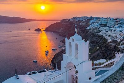 Private Santorini Tailor Made – Choice of the Guest!