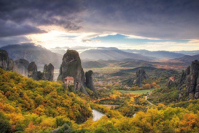 Private Tour: Meteora Tour with Transport from Kalambaka - Why Meteora works so well as a private outing