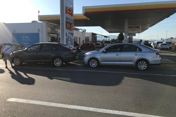 Private Transfer Athens Airport Pick-up (Shuttle Service) - What the driver adds to the ride