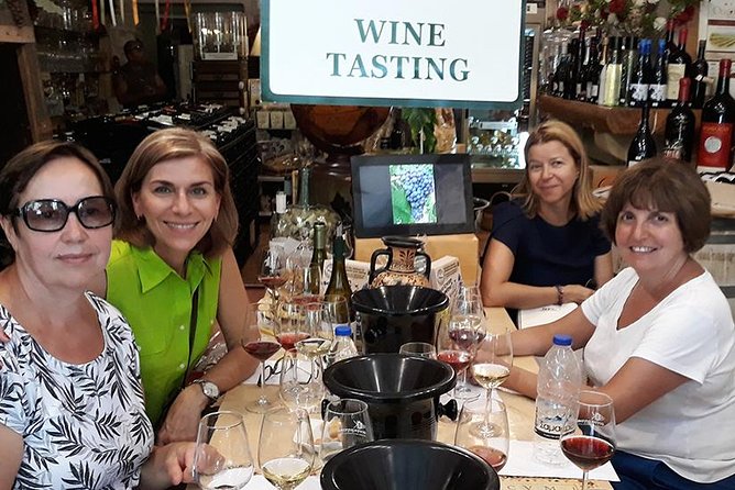 PRIVATE Walking Tour with Lunch and Wine Tasting by a Sommelier - What $193.50 really buys you