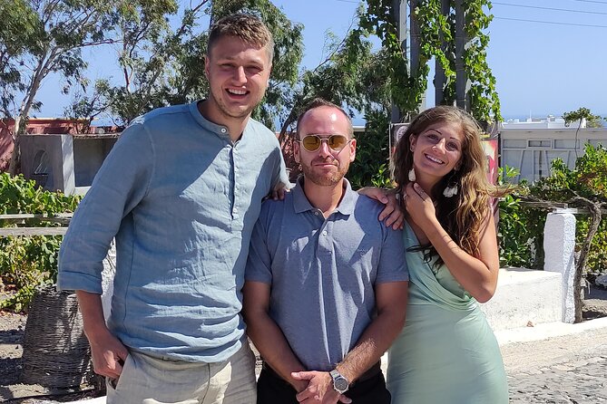 Private Wine Tour in 3 Wineries with 12 Wine Tastings and Tapas - Why Santorini wine is worth your afternoon