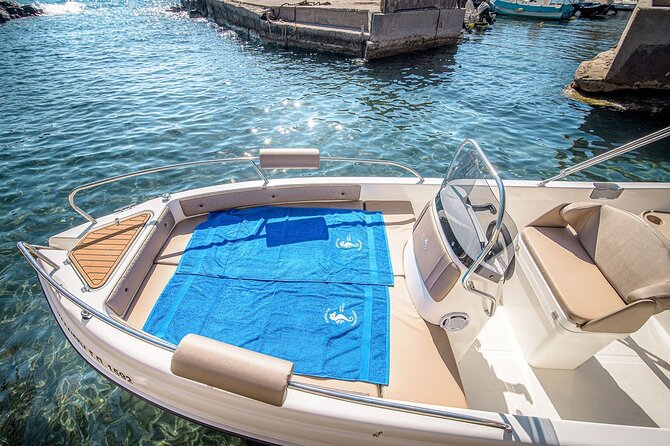 Rent a Boat in Santorini with Free License - Sunset at sea and the five-hour schedule