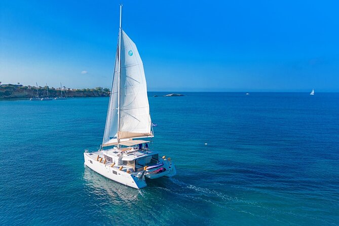 Rethymno Catamaran Cruise: Healthy Lunch & Open Bar - Five details that shape the day