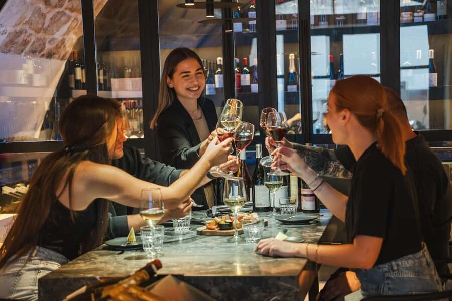 Rethymno: Cretan Wine Tasting Guided Tour with Local Food - A 90-minute activity that fits a busy day