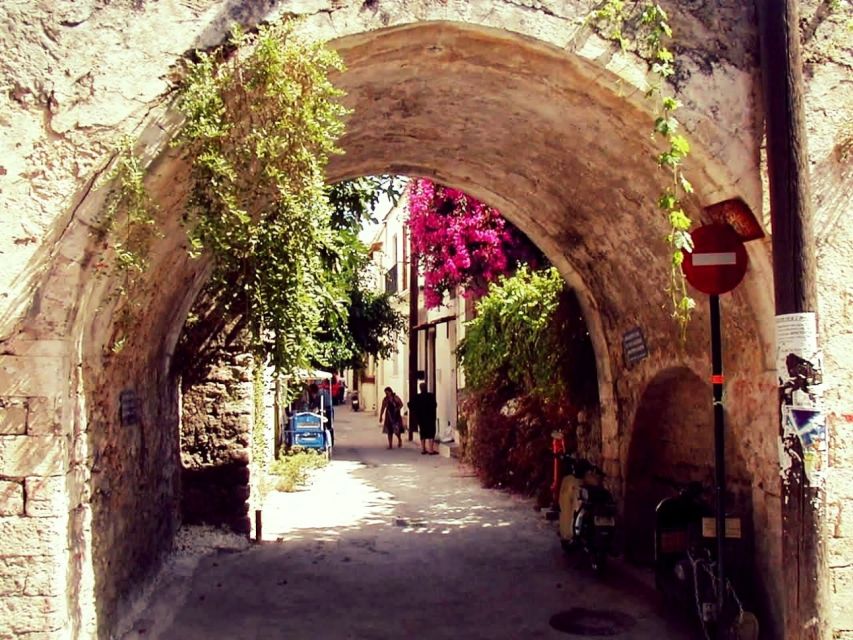 Rethymno: Old Town Walking Tour with Meal - What $205 per person really buys you