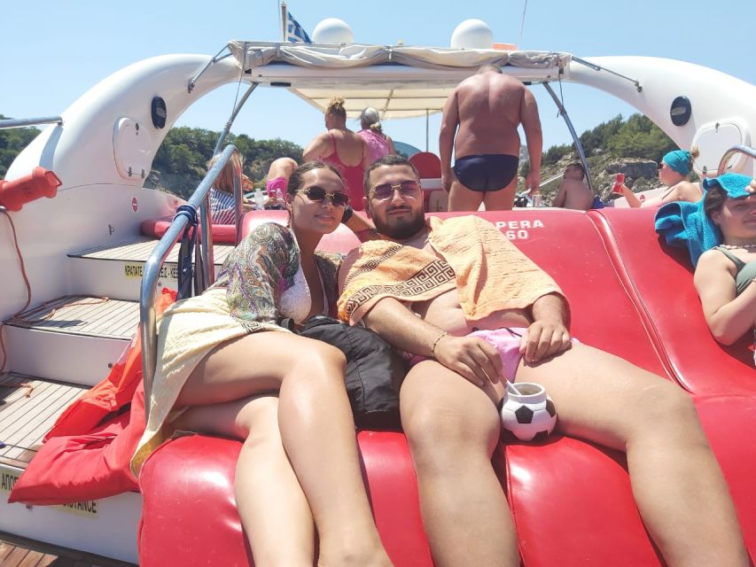 Rhodes: Beach Cruise with Swimming, Meal, & Unlimited Drinks - Drinks, lunch, and what all-inclusive means here