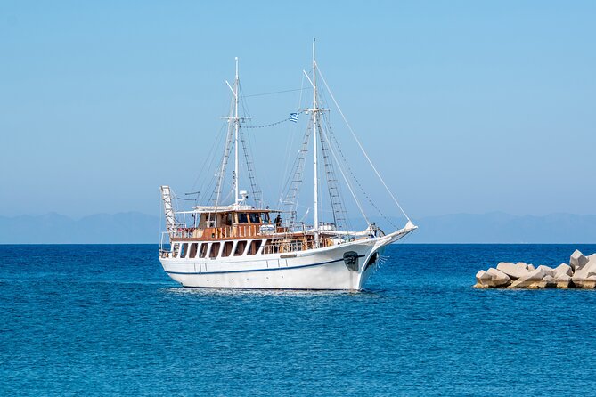 Rhodes Cruise - Fun in the Sun - Who will enjoy this Rhodes boat trip?