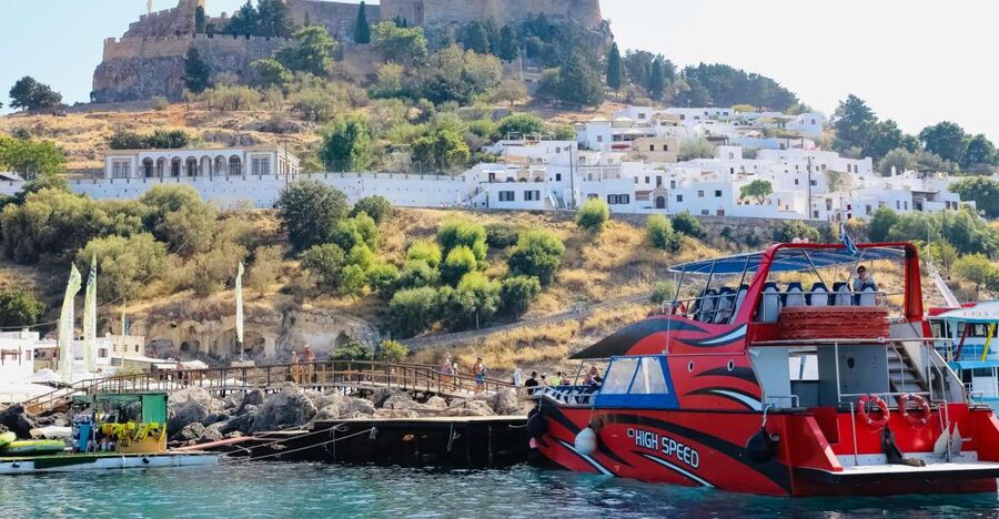 Rhodes: High Speed Boat Trip to Lindos - The one-hour ride from Mandraki Harbour