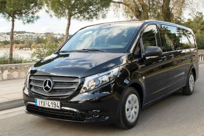 Rhodes Luxury Private Transfer: Airport to Hotels, Villas & Port - A smooth arrival in the arrivals hall