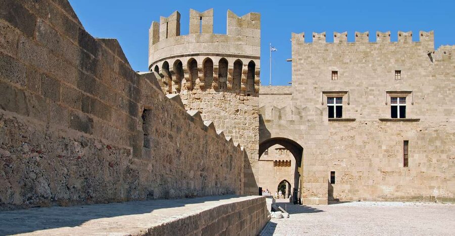 Rhodes: Palace of Grand Master Ticket & Rhodes SG audio tour - Key things to know before visiting