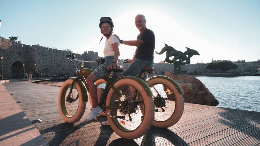 Rhodes: Retro eBike Highlights Tour w/ Personal Photographer - Mandraki Harbour: sea air and open views