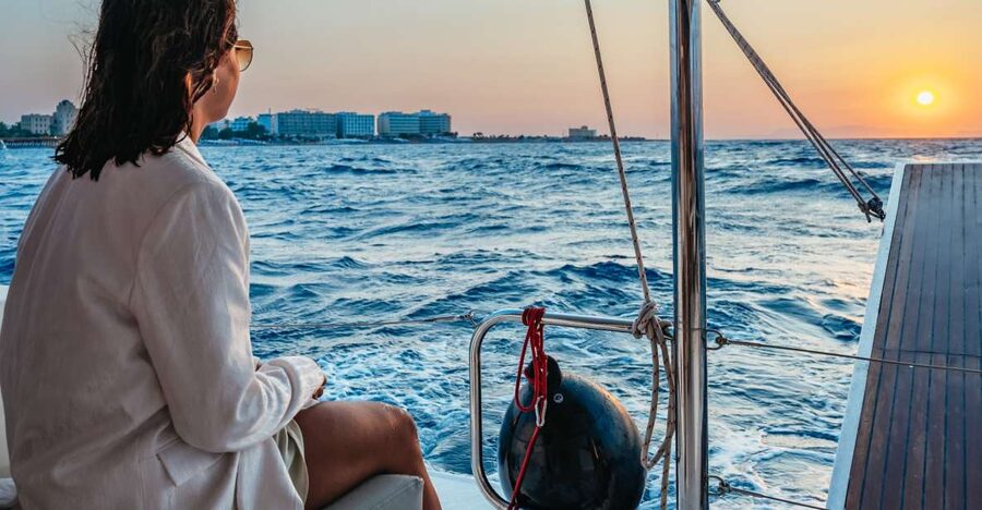 Rhodes: Sunset Catamaran Cruise with Dinner Buffet & Drinks - The Return Journey and Rhodes Sunset