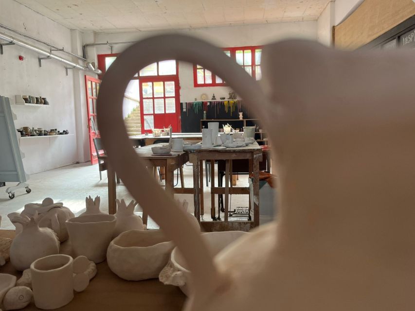 Rhodes Town: Pomegranate Pottery Masterclass - The unusual three-pomegranate exchange