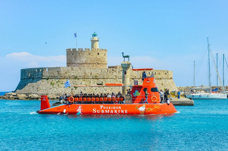 Rhodes Town: Submarine Cruise with Underwater Views - Ten minutes facing the Palace of the Grand Master