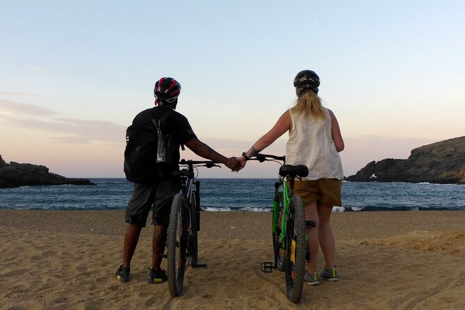 Romantic Cycling Tour with Private Picnic at the beach - What the $150.85 price really buys
