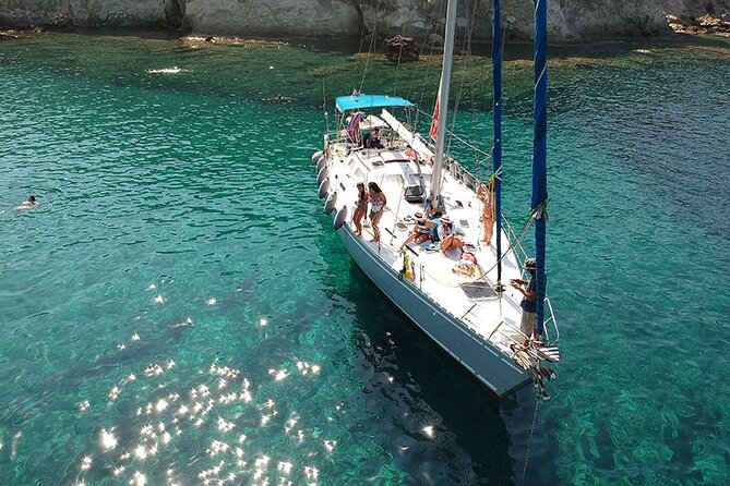 Round of Milos and Poliegos Sailing boat snorkelling cruise - Why this full-day sailing trip works