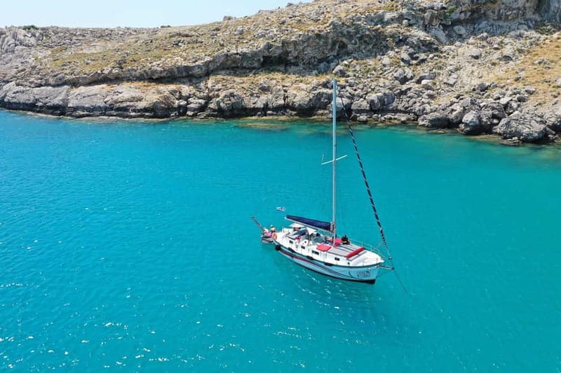 Sailing tour around Lindos with food and drinks - Why sailing from Lindos is worth your time