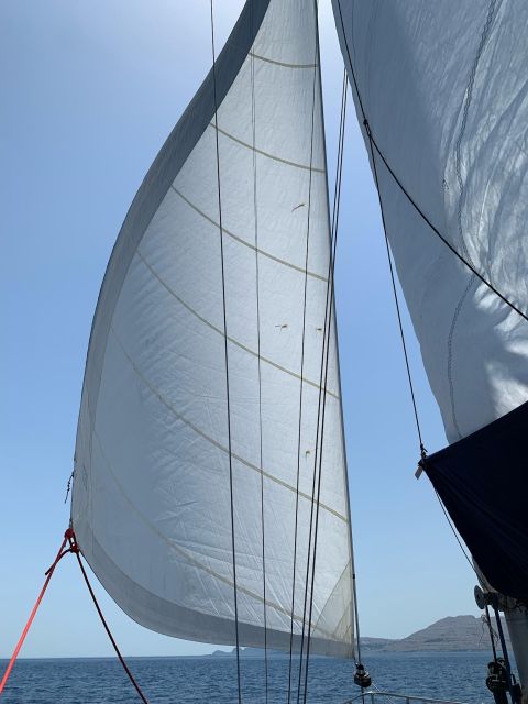 Sailing tour around Lindos with food and drinks - Food, drinks, and what is really included