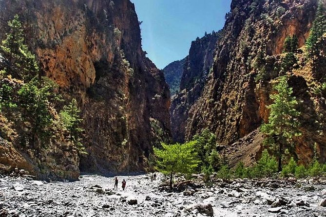 Samaria Gorge Trek: Full-Day Excursion from Rethymno with Guide - Why Samaria Gorge is worth the effort