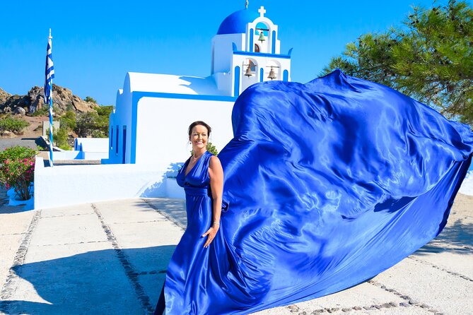 Santorini 2h Private Flying Dress Photoshoot with Transportation - Imerovigli: a calmer setting for wide views