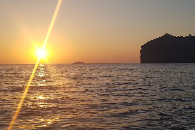 Santorini 5 - Hours Private Day Or Sunset Cruise with Bbq and Drinks - Choosing the day cruise or sunset cruise