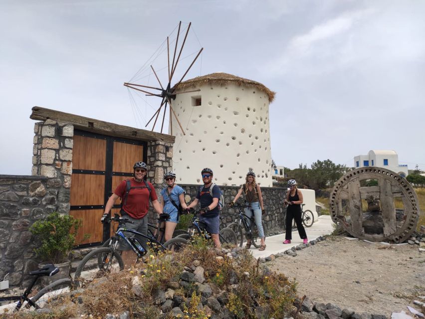 Santorini: Around the Island by Electric Bike - Starting in Emporio and finding Castelli