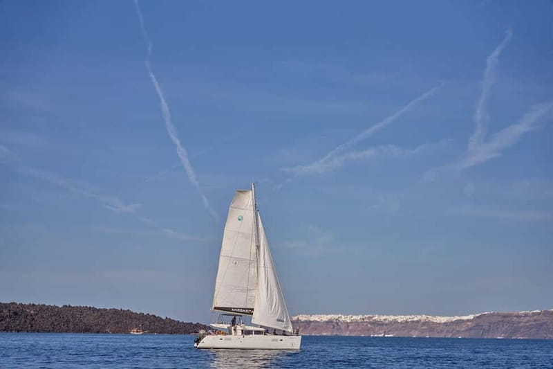 Santorini: Caldera Classic Catamaran Cruise w/ Meal & Drinks - Starting at Vlichada Marina