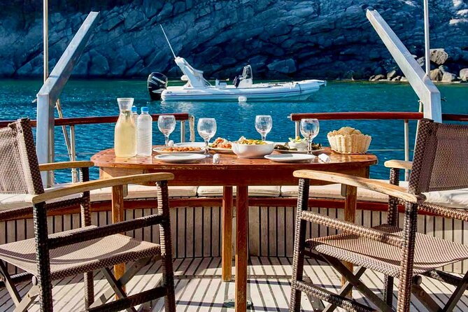 Santorini Caldera Day Traditional Cruise with Meal and Drinks - Why a caldera cruise gives you a different Santorini