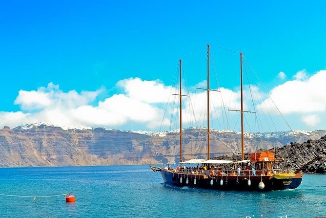 Santorini Caldera Morning Cruise With King Thiras Boat - Group size, guide quality, and onboard mood