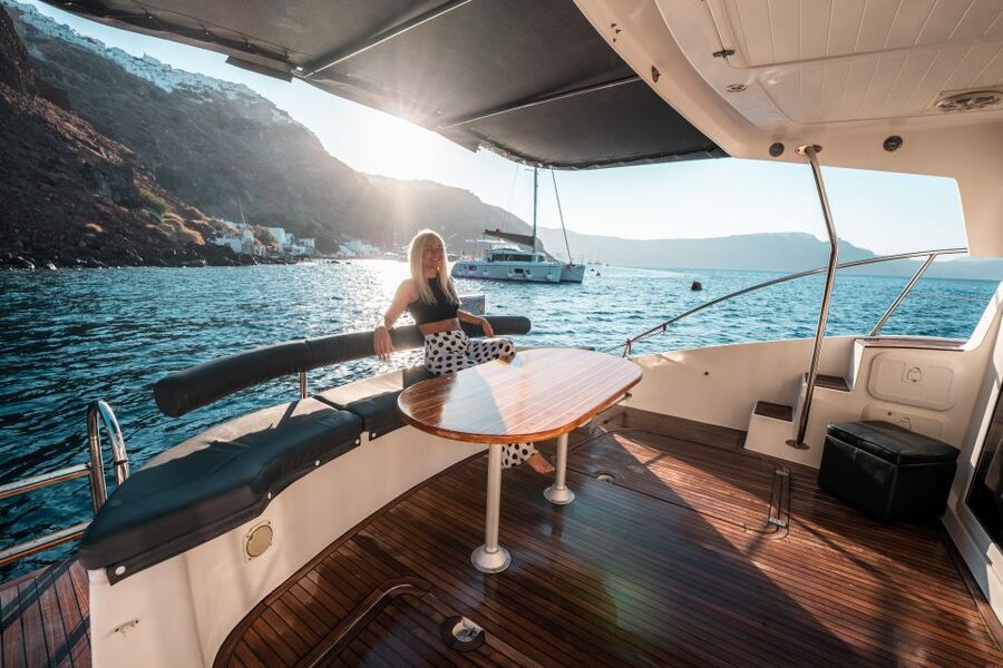 Santorini: Caldera Private Power Catamaran Cruise - A Santorinian lunch with local drinks