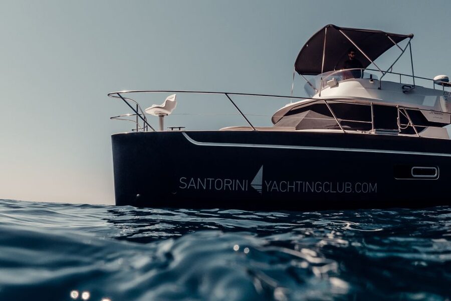 Santorini: Caldera Private Power Catamaran Cruise - What the cruise does especially well