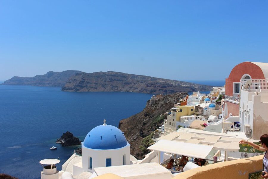 Santorini Caldera: Sunset Cruise with Dinner - Why this Santorini evening works