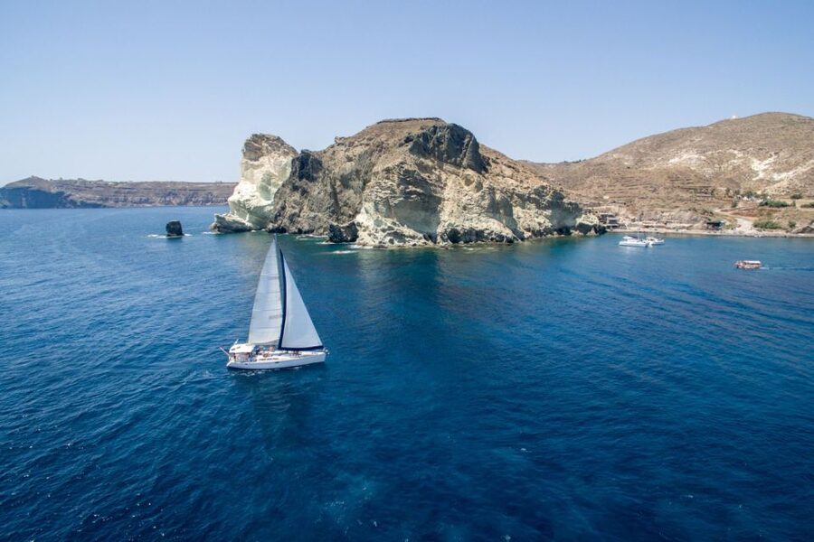 Santorini Caldera: Sunset Sailing Cruise with Meal - What Makes This Cruise Worth Your Time